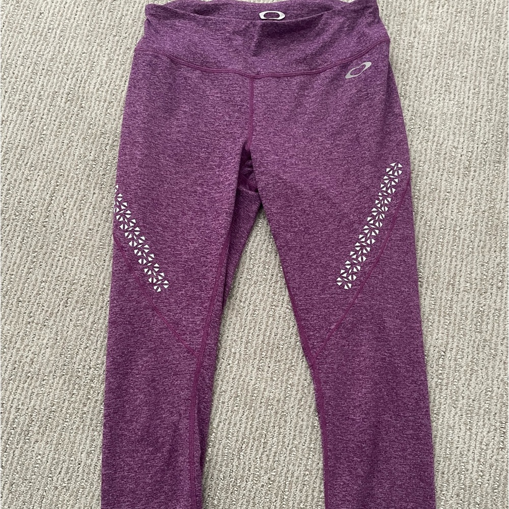 Purple Oakley 7/8 leggings, size small